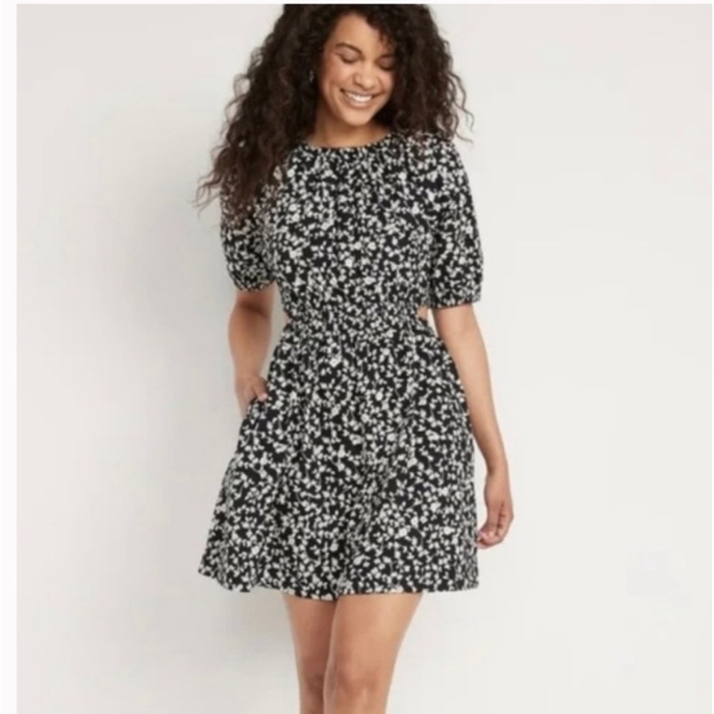 Waist-Defined Puff-Sleeve Cotton-Poplin Side-Cutout Mini Dress-Size Medi…